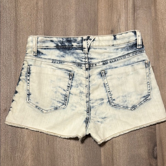 Mossimo Supply Co. Women's Blue and Red Star Shorts - Picture 4 of 5